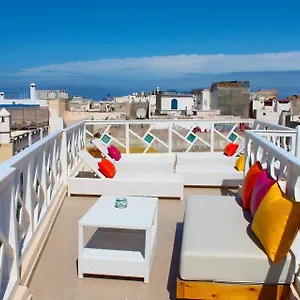 Jennat El Mossafir-riad Prive Avec Services Esauira